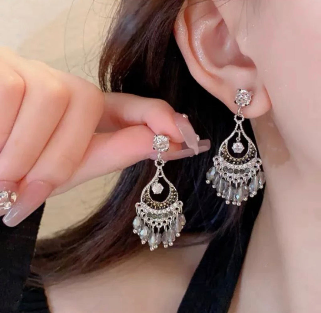 Ethnic Moon